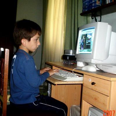 jmi2k@mastodon.world