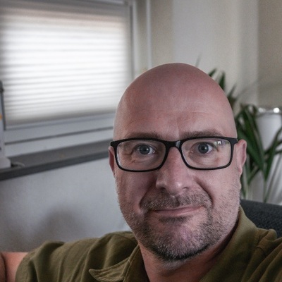 ewelling@social.linux.pizza